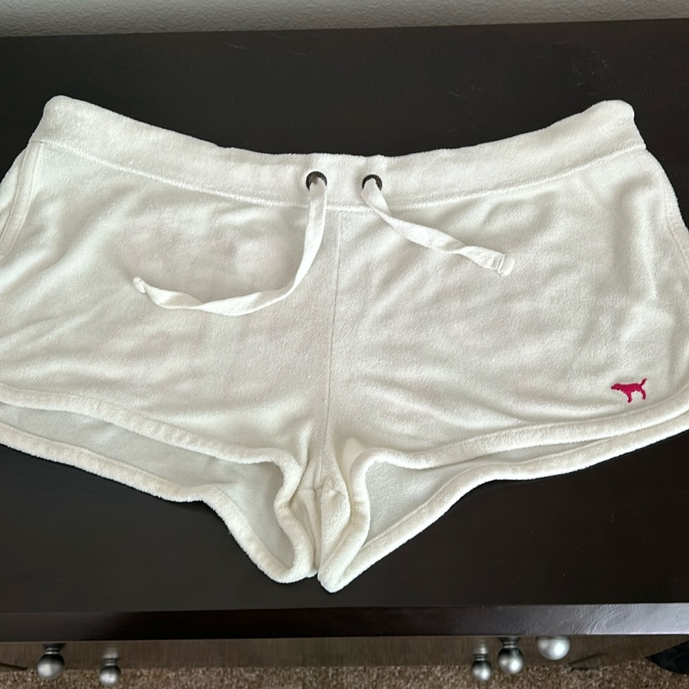 Victoria’s Secret Pink Shorts Size Large